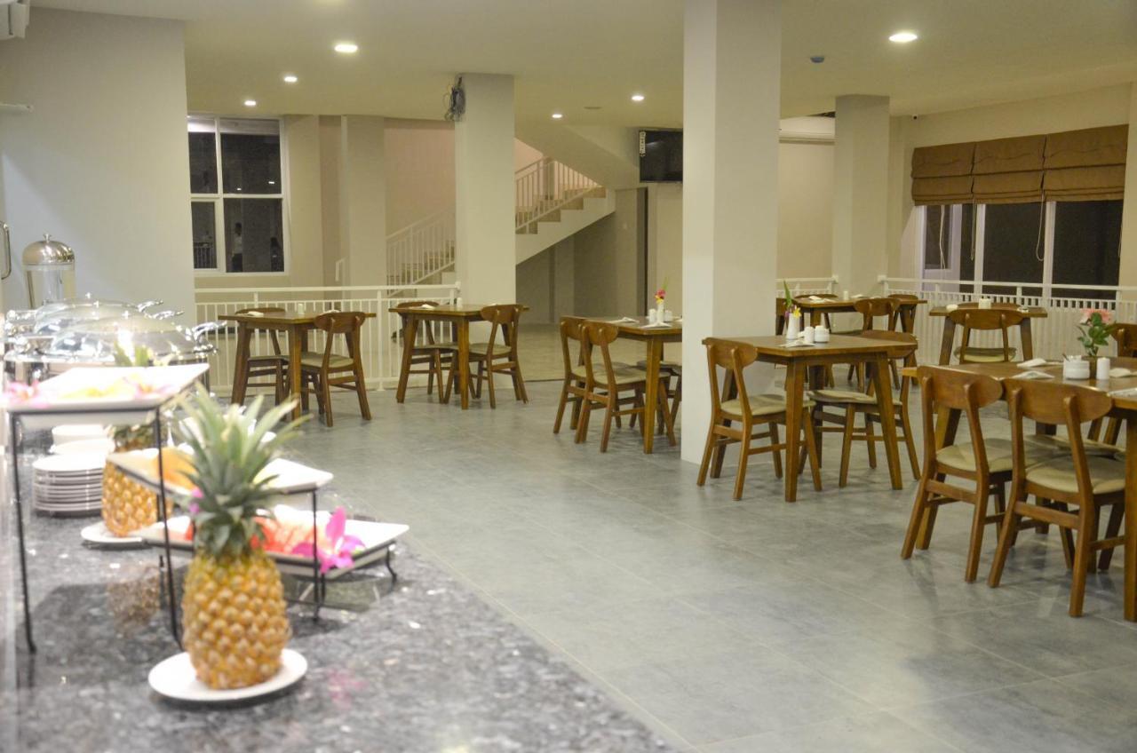 Airish Hotel Palembang Dış mekan fotoğraf