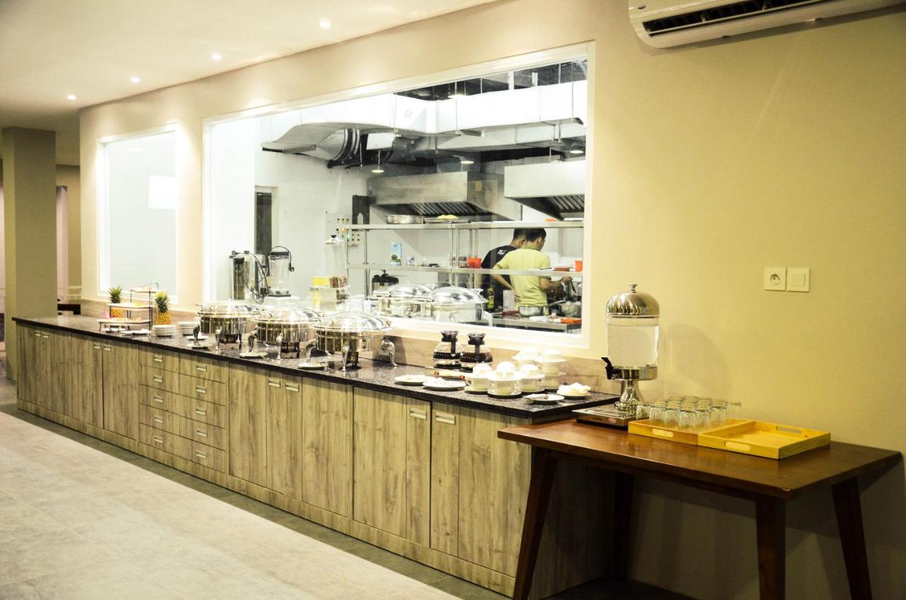 Airish Hotel Palembang Dış mekan fotoğraf