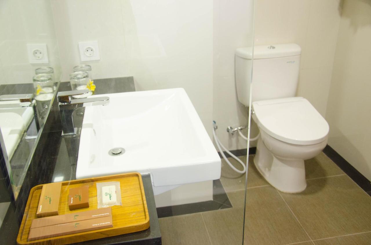 Airish Hotel Palembang Dış mekan fotoğraf