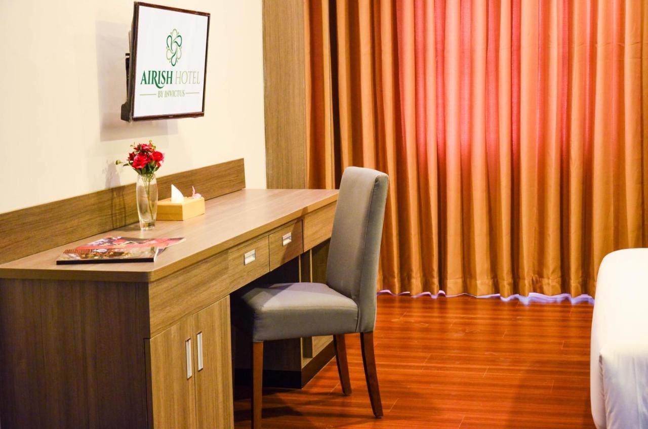 Airish Hotel Palembang Dış mekan fotoğraf
